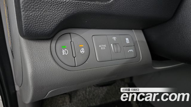 Hyundai Grand Starex Van 5-Seater Modern 2021 — фото 13