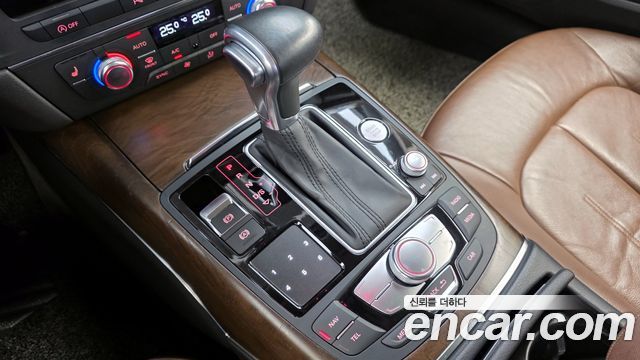 Audi A7 45 TDI Quattro Dynamic 4G 2015 — фото 9