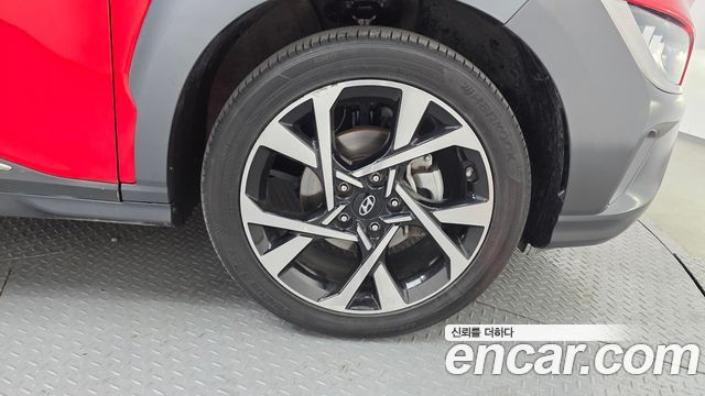 Hyundai Kona Gasoline 2.0 2WD Inspiration 2022 — фото 5