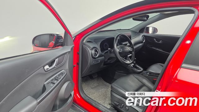Hyundai Kona Gasoline 2.0 2WD Inspiration 2022 — фото 10