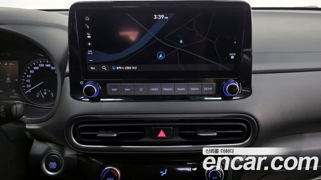 Hyundai Kona Gasoline 2.0 2WD Inspiration 2022 — фото 14