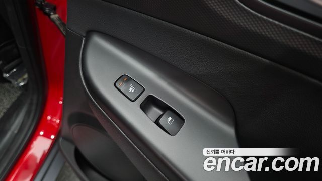 Hyundai Kona Gasoline 2.0 2WD Inspiration 2022 — фото 18