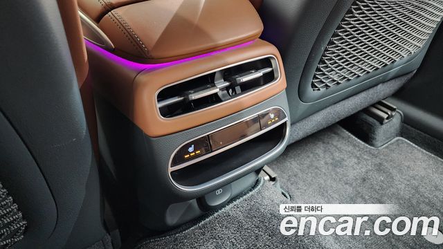 Genesis GV70 2.5T Gasoline 2WD 2022 — фото 18