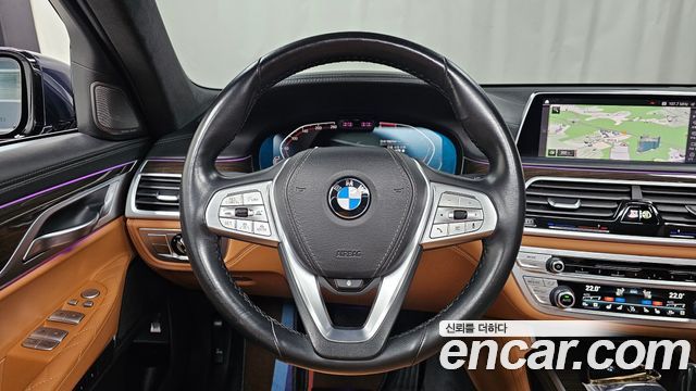 BMW 7 Series (G11) 740d xDrive Design Pure Excellence 2020 — фото 13