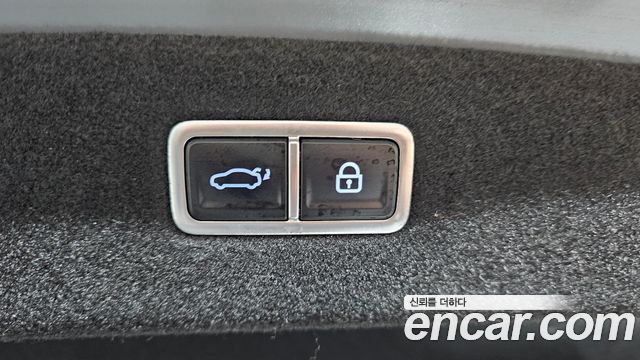 Genesis G90 (RS4) Gasoline 3.5 Turbo AWD 2023 — фото 18