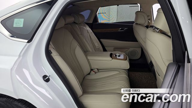 Genesis G80 (RG3) Gasoline 2.5 Turbo AWD 2024 — фото 12
