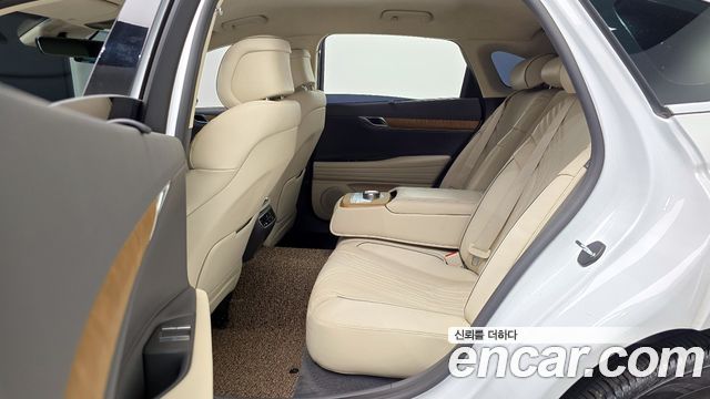 Genesis G80 (RG3) Gasoline 2.5 Turbo AWD 2024 — фото 13