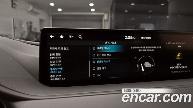 Genesis G80 (RG3) Gasoline 2.5 Turbo AWD 2024 — фото 17