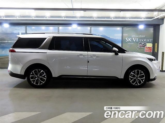 Kia Carnival (IV) Gasoline 9-Seater Signature 2022 — фото 5