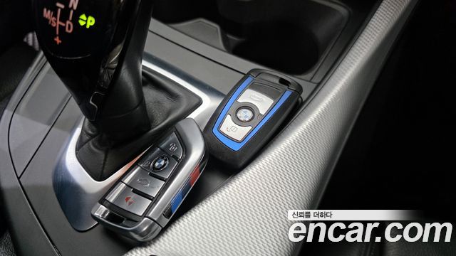 BMW 2 Series (F22) 220d M Sport Coupe 2015 — фото 19