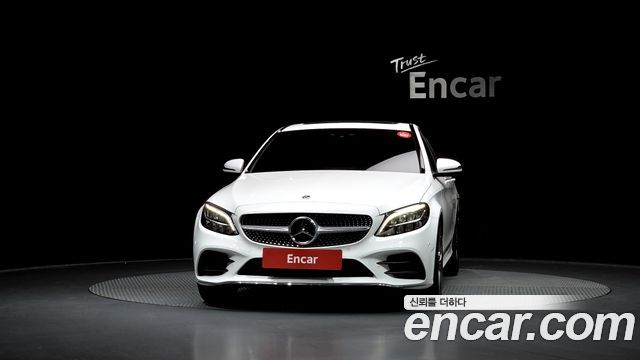 Mercedes-Benz C-Class (W205) C200 AMG Line 2021 — фото 3