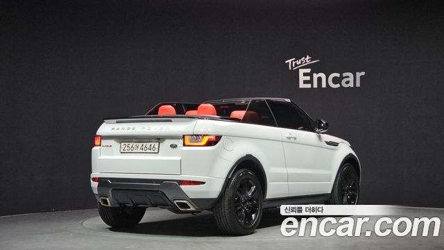 Land Rover Range Rover Evoque 2.0 TD4 SE Dynamic Convertible 2017 — фото 2