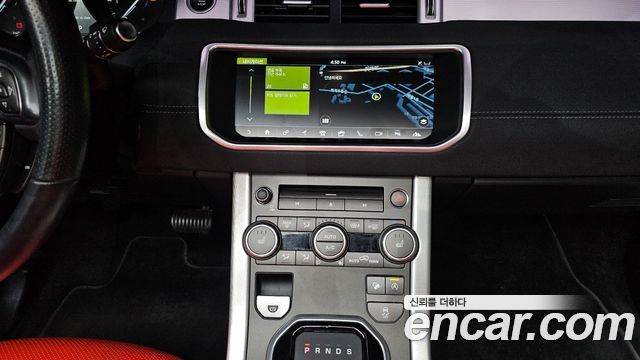 Land Rover Range Rover Evoque 2.0 TD4 SE Dynamic Convertible 2017 — фото 14