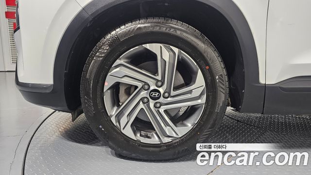 Hyundai Santa Fe Diesel 2.2 2WD Prestige 2021 — фото 5