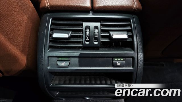 BMW 5 Series (F10) 528i 2012 — фото 19