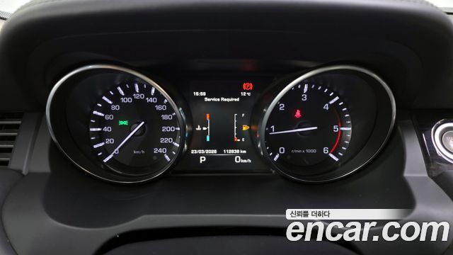 Land Rover Range Rover Evoque 2.2 SD4 Prestige 2015 — фото 8