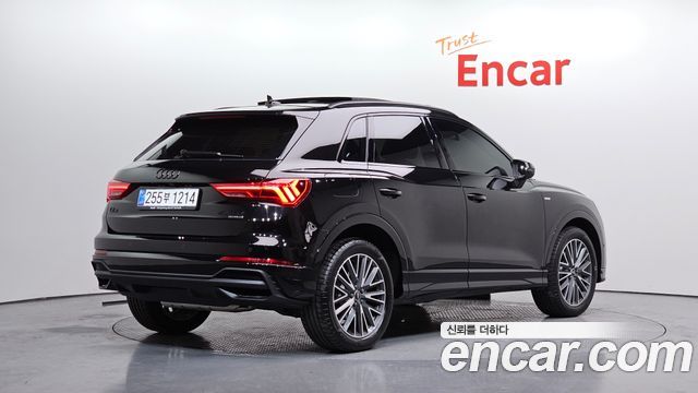Audi Q3 (F3) 40 TFSI Quattro Premium 2025 — фото 2