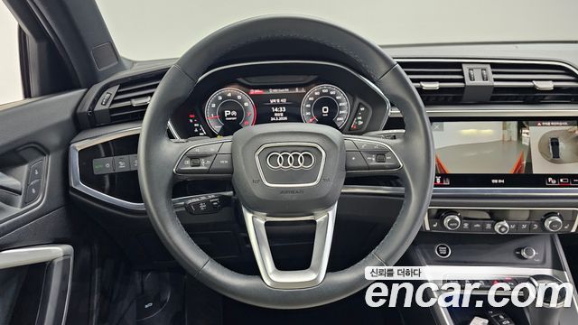 Audi Q3 (F3) 40 TFSI Quattro Premium 2025 — фото 13