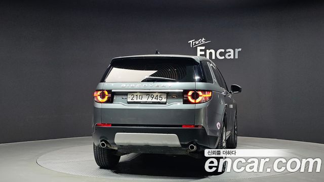 Land Rover Discovery Sport 2.0 TD4 HSE Luxury 2018 — фото 4