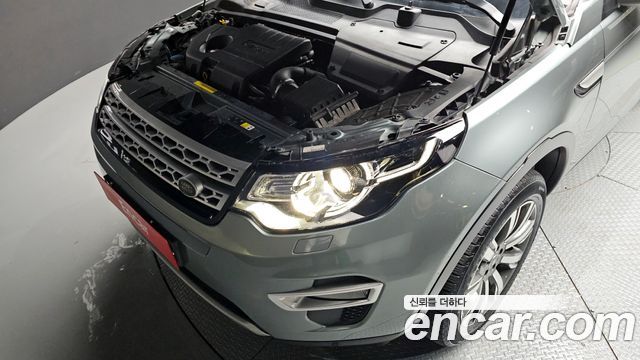 Land Rover Discovery Sport 2.0 TD4 HSE Luxury 2018 — фото 6