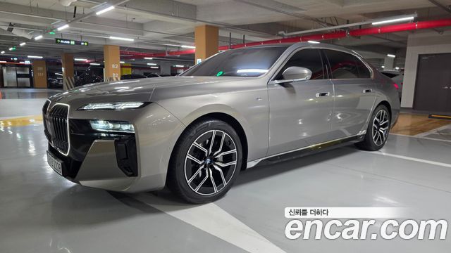 BMW 7 Series (G70) 740d xDrive M Sport 2025 — фото 6