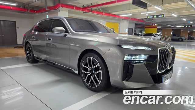 BMW 7 Series (G70) 740d xDrive M Sport 2025 — фото 7