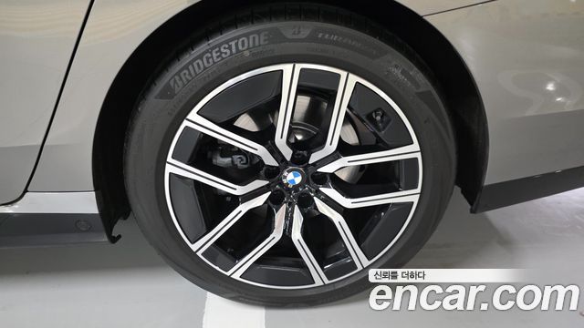 BMW 7 Series (G70) 740d xDrive M Sport 2025 — фото 20