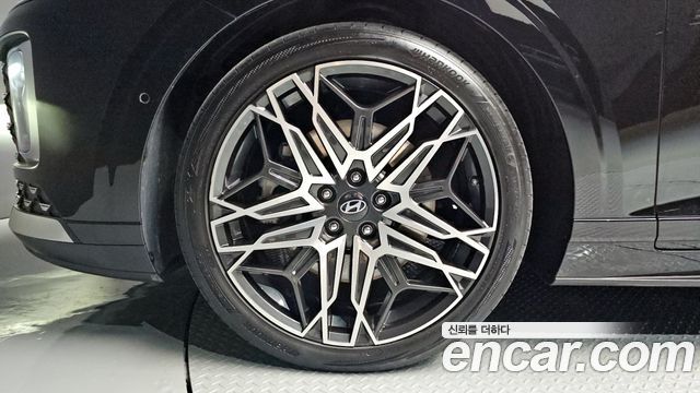Hyundai Grandeur (GN7) 3,5 Gasoline 4WD Exclusive 2023 — фото 5
