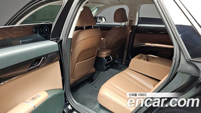 Hyundai Grandeur (GN7) 3,5 Gasoline 4WD Exclusive 2023 — фото 15