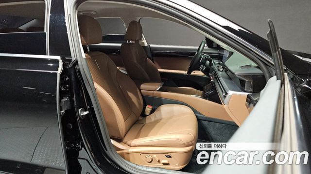 Hyundai Grandeur (GN7) 3,5 Gasoline 4WD Exclusive 2023 — фото 16