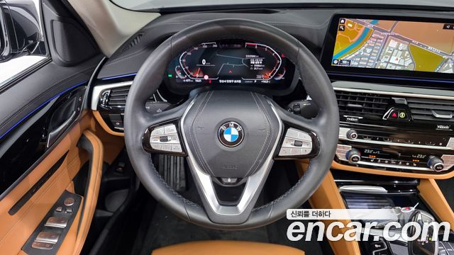 BMW 5 Series (G30) 520i Luxury 2022 — фото 13