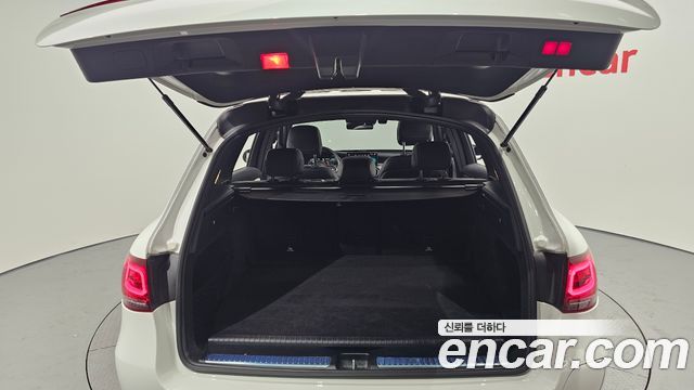 Mercedes-Benz GLC-Class (X253) GLC300e 4MATIC 2021 — фото 20