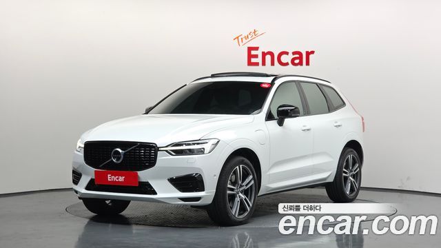 Volvo XC60 (II) T8 R-Design 2021 — фото 1