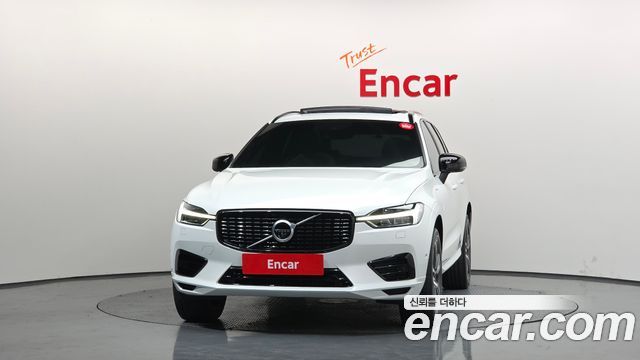 Volvo XC60 (II) T8 R-Design 2021 — фото 3