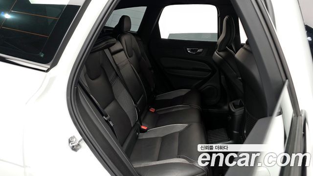Volvo XC60 (II) T8 R-Design 2021 — фото 12