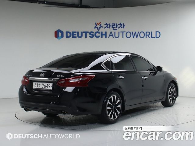 Nissan Altima 2.5 Smart L33 2018 — фото 2