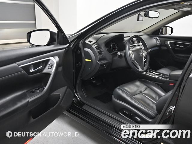 Nissan Altima 2.5 Smart L33 2018 — фото 15