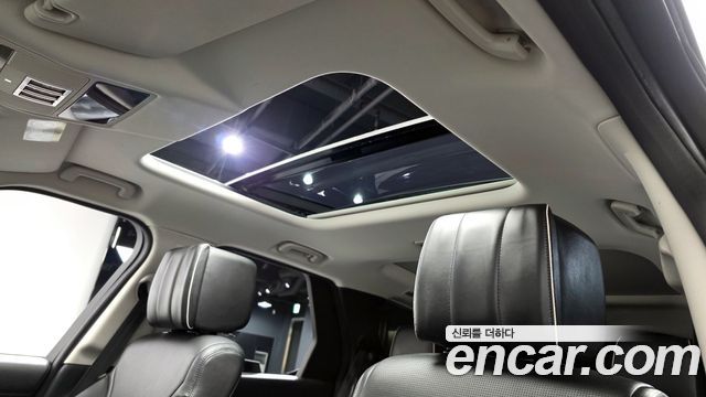 Land Rover Discovery 5 3.0 TD6 HSE Luxury 2017 — фото 19