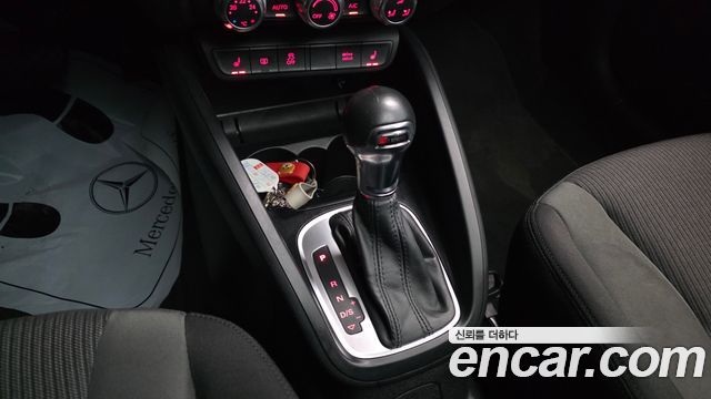 Audi A1 30 TDI Design Premium Sporback 2015 — фото 9