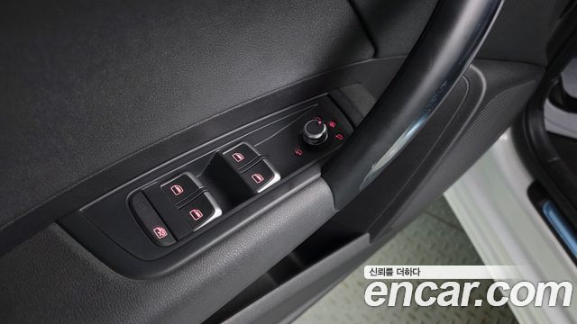Audi A1 30 TDI Design Premium Sporback 2015 — фото 17