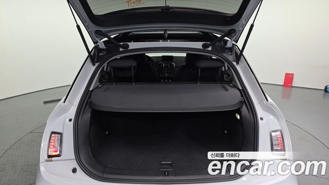 Audi A1 30 TDI Design Premium Sporback 2015 — фото 20