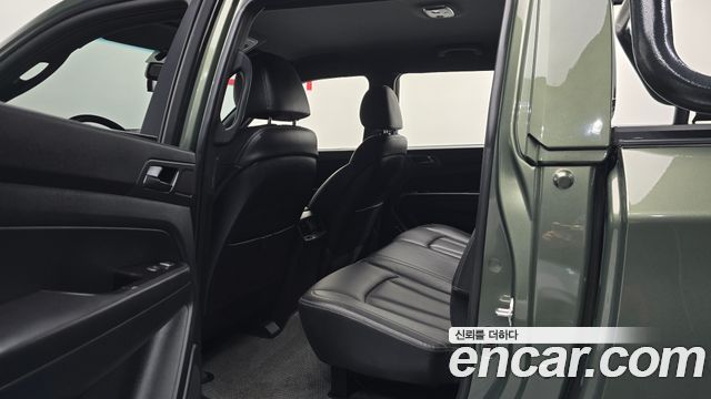 KG Mobility (SsangYong) Rexton Sports Khan Diesel 2.2 4WD Prestige 2023 — фото 12