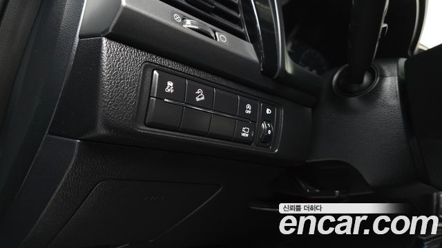 KG Mobility (SsangYong) Rexton Sports Khan Diesel 2.2 4WD Prestige 2023 — фото 14