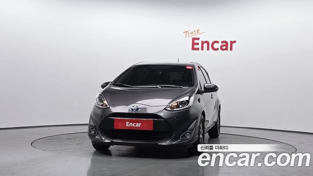 Toyota Prius C 1.5 2018 — фото 3
