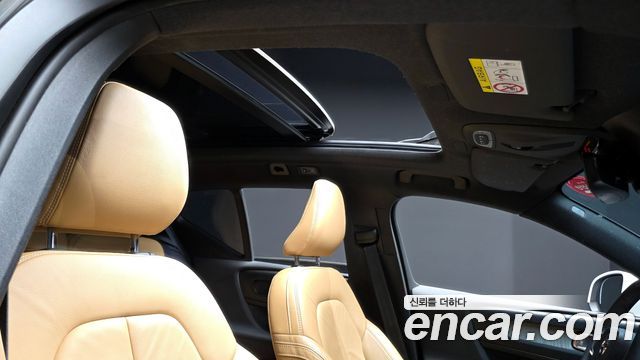 Volvo XC40 B4 Inscription 2022 — фото 20