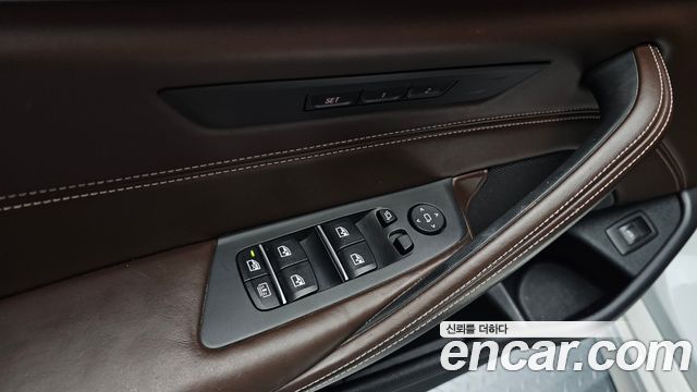 BMW 5 Series (G30) 530i M Sport Package Plus 2018 — фото 16