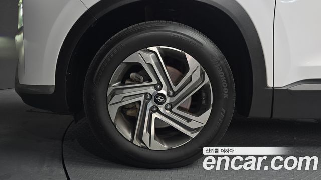 Hyundai Santa Fe Diesel 2.2 4WD Prestige 2021 — фото 5