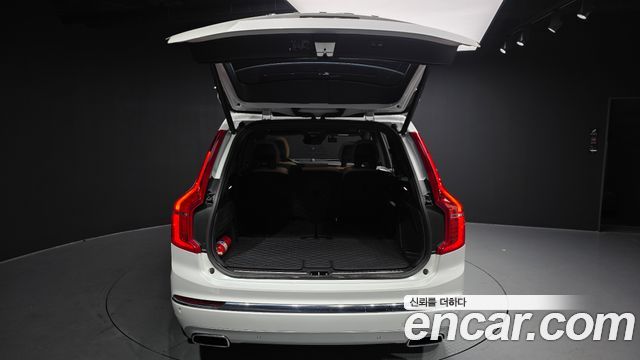 Volvo XC90 (II) B6 Inscription 2021 — фото 20