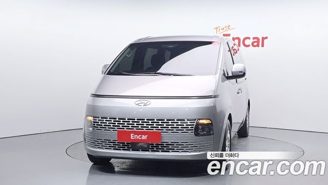 Hyundai Staria Tourer 9-Seater Modern 2023 — фото 3