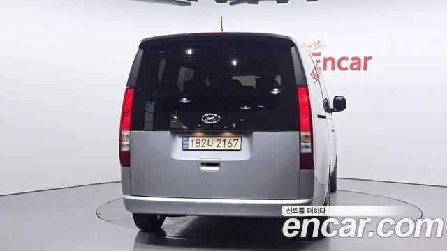 Hyundai Staria Tourer 9-Seater Modern 2023 — фото 4